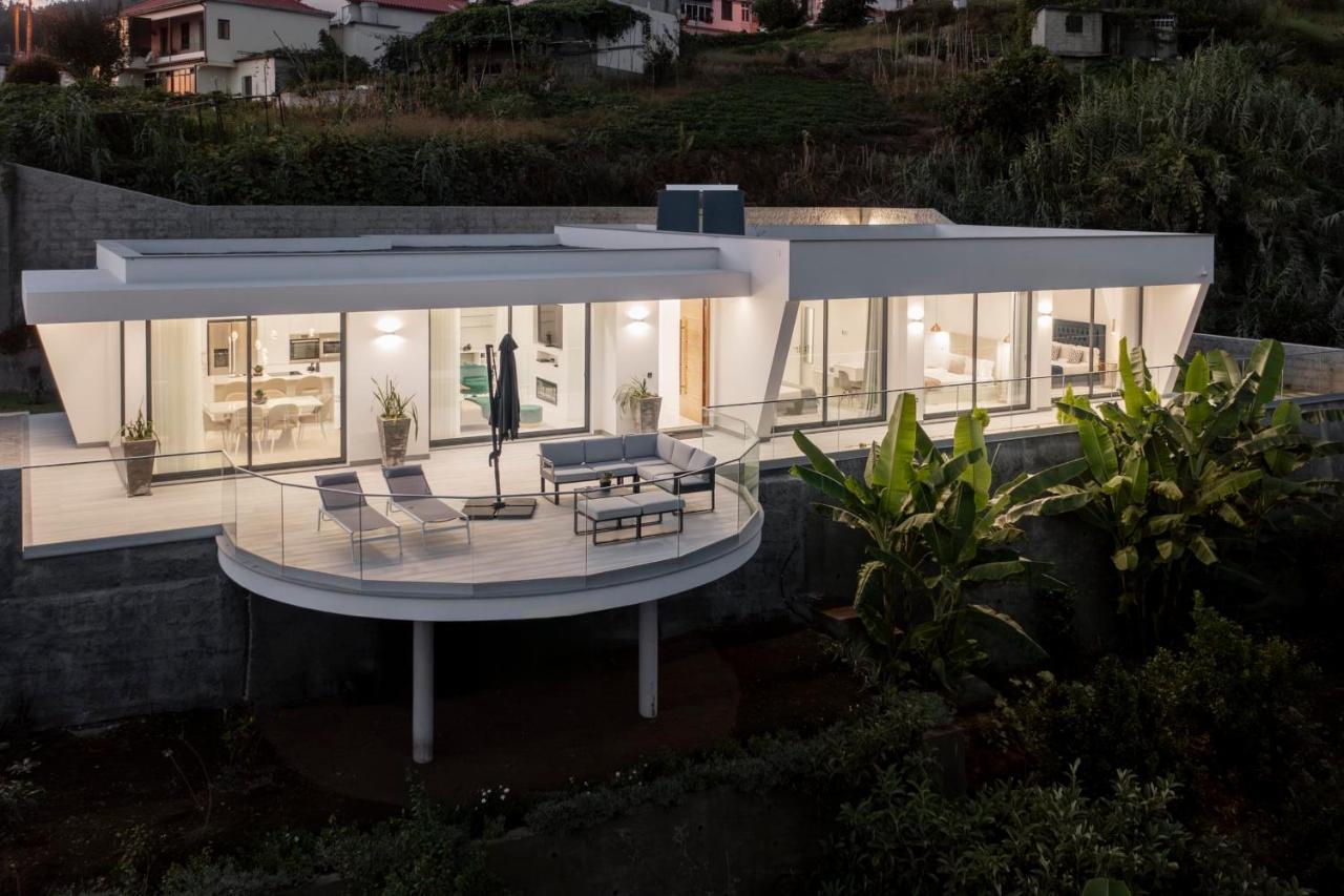The White House By An Island Casa vacanze *